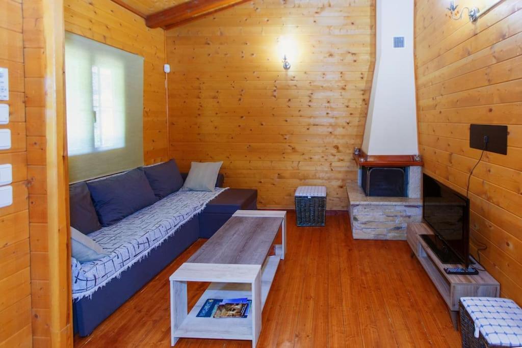 Apartamento Wooden House In Ioánina Exterior foto